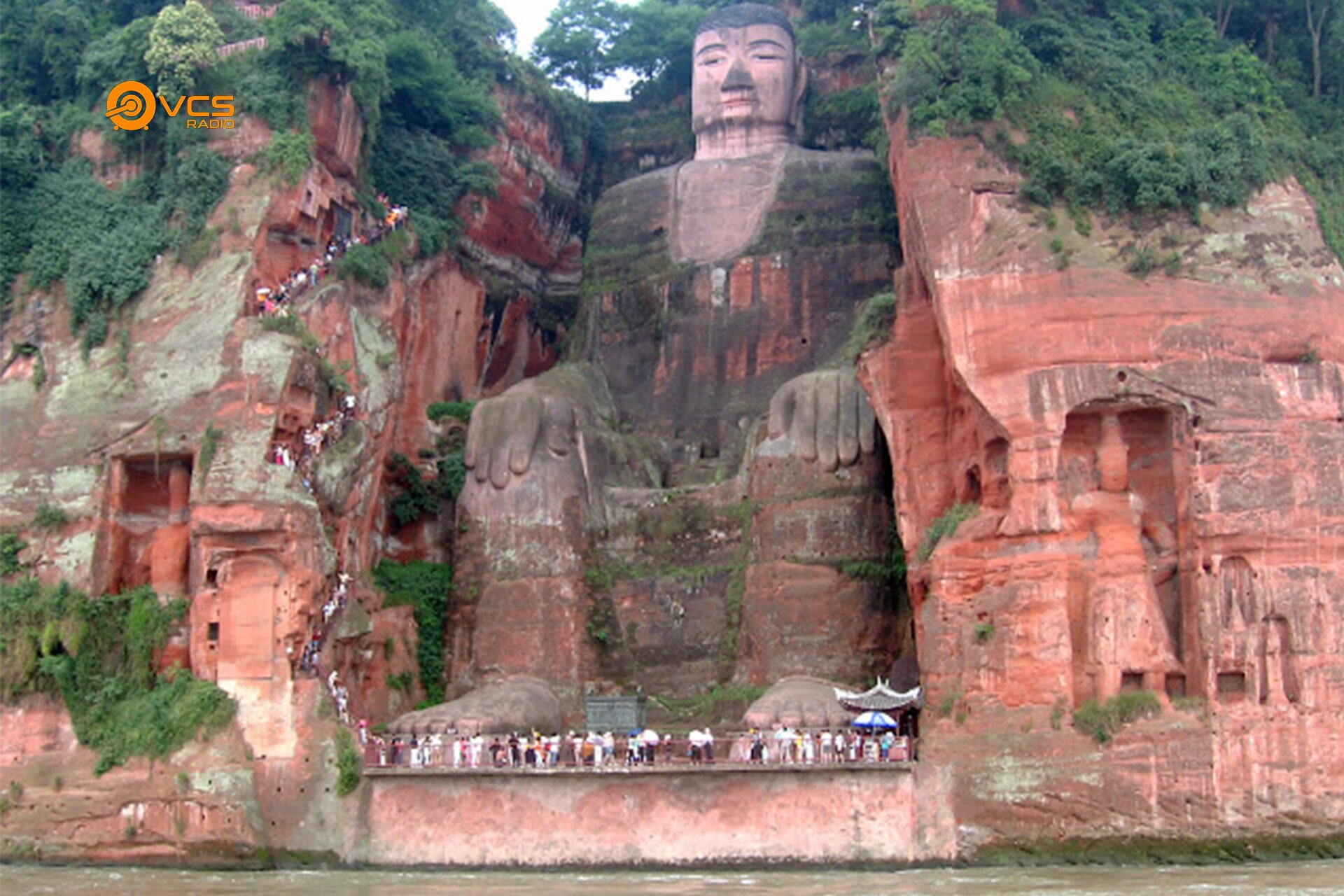 El Buda de Leshan, Milagro que Surgió de una Roca